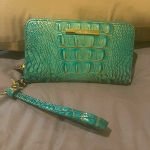Brahmin wristlet wallet